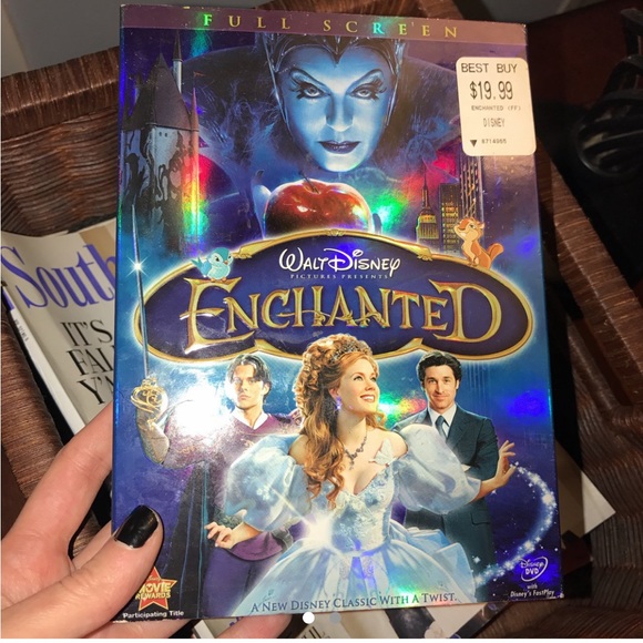 Ella Enchanted dvd - Picture 1 of 2